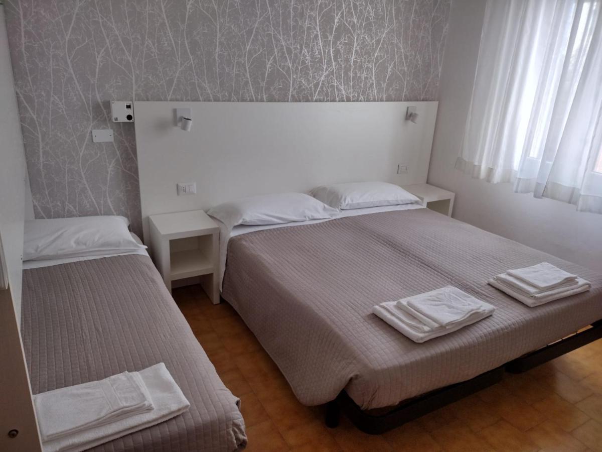 Albergo Conca D'Oro Ріміні Екстер'єр фото